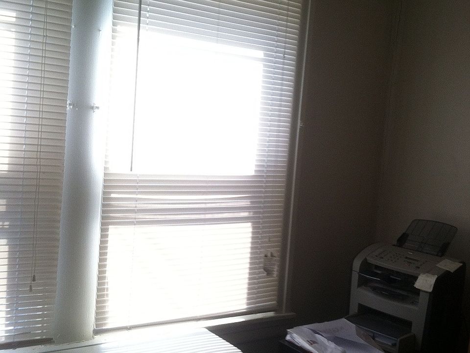 2nd image of 1516 E Lycoming St