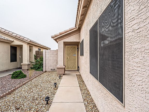 2nd image of 9235 W Cinnabar Ave