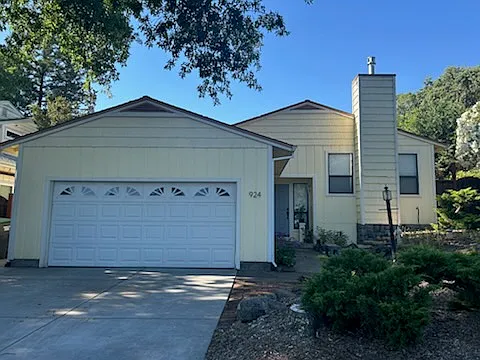 924 Sonoma Glen Cir photo 1