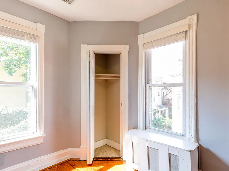 742 Harvard St NW — Photo 43