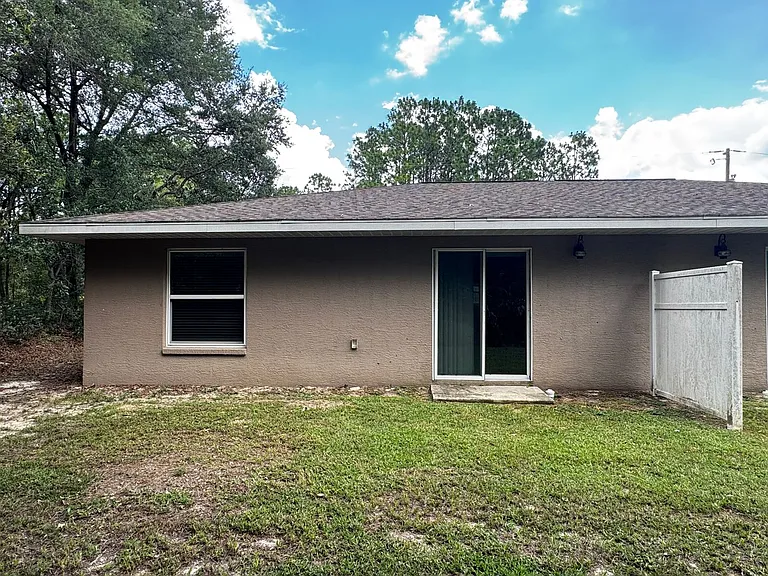 9210 N Travis Dr — Photo 13