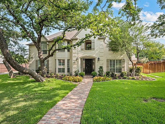 2nd image of 807 Timbercrest Ct