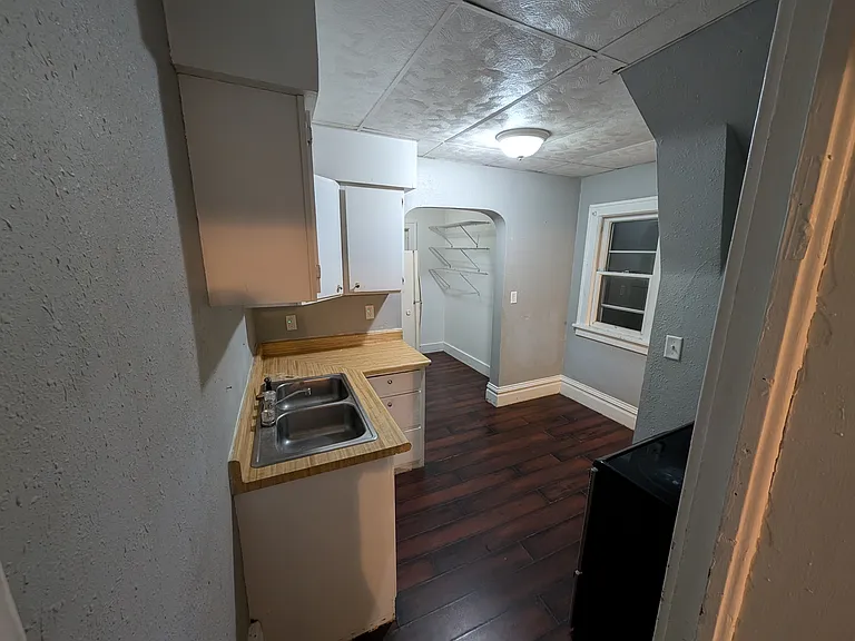 115 N Covell Ave #1 — Photo 10