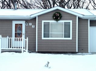 22 23rd St SW, Rochester, MN 55902