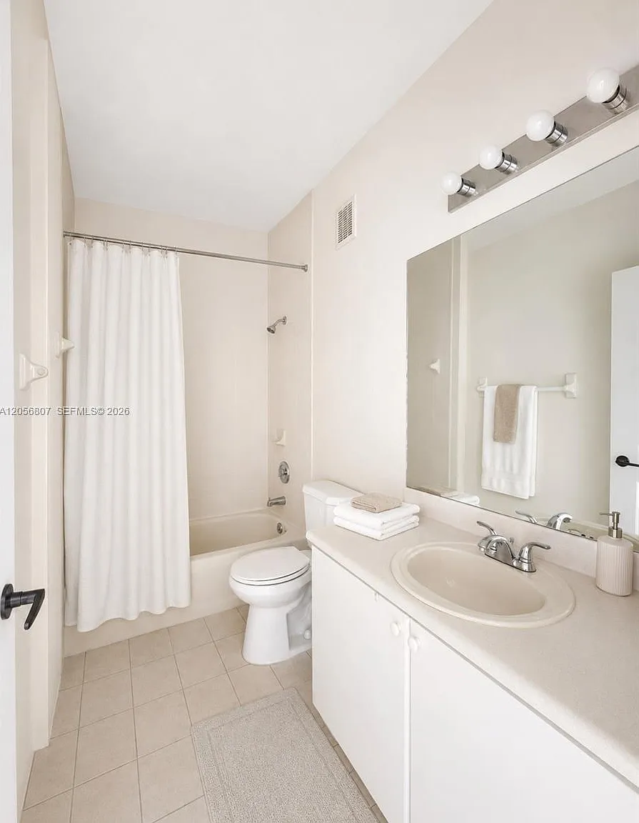 Shoma Homes At Country Cl — Photo 4