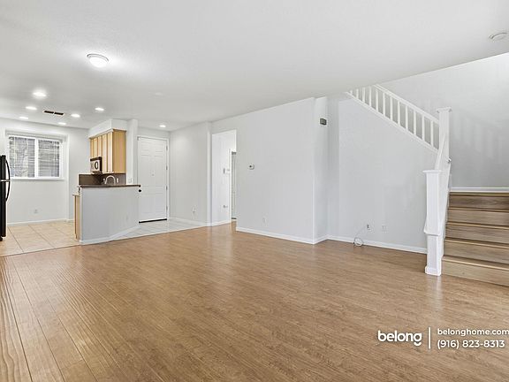 4th image of 11 Stony Hill Pl