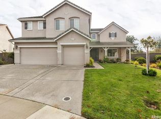 9677 Country Falls Ln, Elk Grove, CA 95757