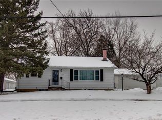 1105 N Giddings Ave, Jerseyville, IL 62052