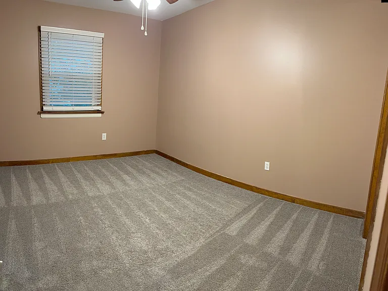 3208 S Battlebridge Dr — Photo 24