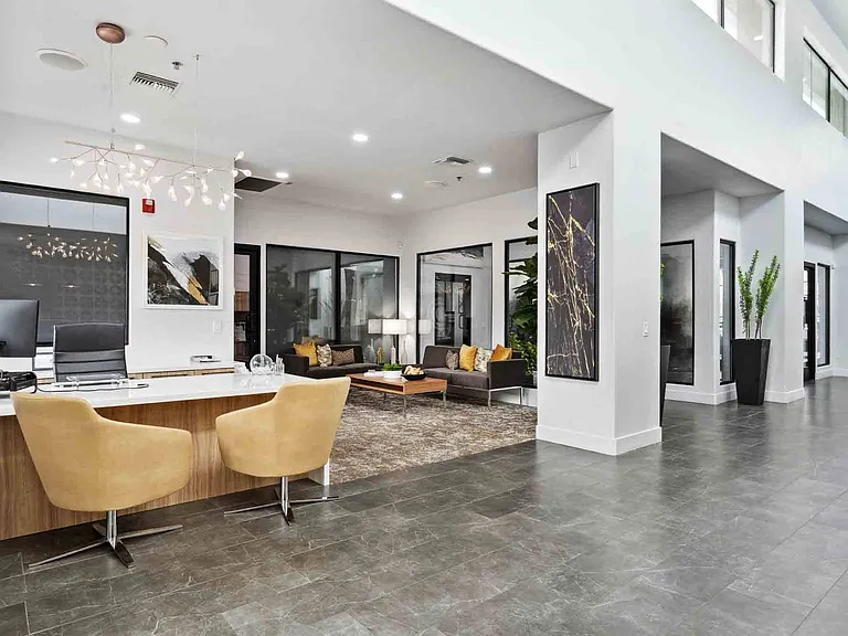 Zone Westgate, Glendale, AZ, Leasing Office