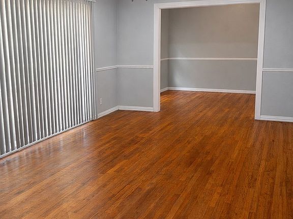 3rd image of 403 Neal St