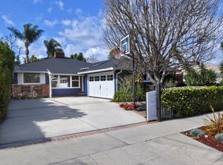 4915 Van Noord Ave, Sherman Oaks, CA 91423