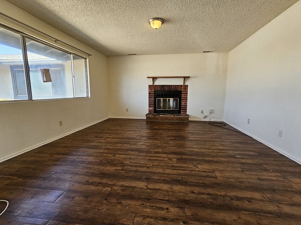Living room with fireplace