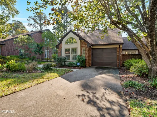 2008 Jumpin Run Drive, Wilmington, NC 28403