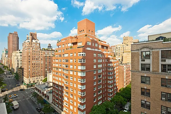 Sold by Corcoran | media 6