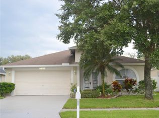 27430 Sky Lake Cir, Zephyrhills, FL 33544