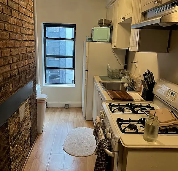 113 Mulberry St #6 — Photo 3