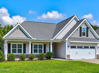 4229 Saltworks Ln, Castle Hayne, NC 28429