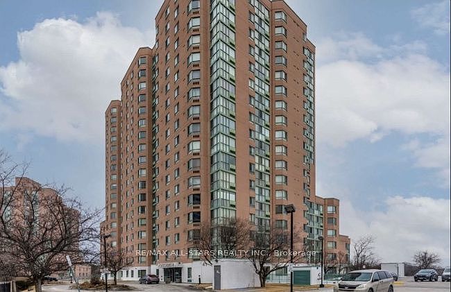 1st image of 41 Markbrook Ln #1505