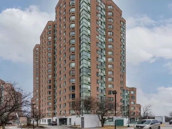 41 Markbrook Ln #1505, Toronto, ON M9V 5E6