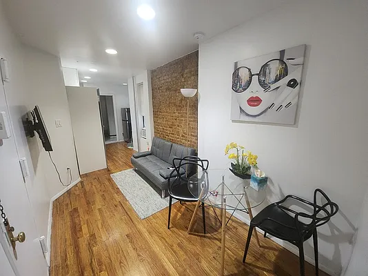 Rented by GPS Realty NYC | media 10