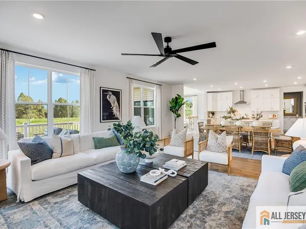 62 Martha Brokaw Way, Titusville, NJ 08560