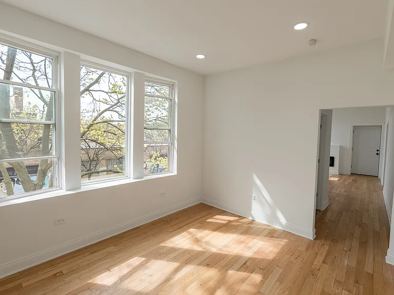 5103 S Winchester Ave #2 — Photo 9