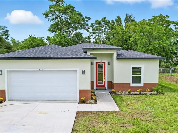 2225 W Howard Pl, Citrus Springs, FL 34434