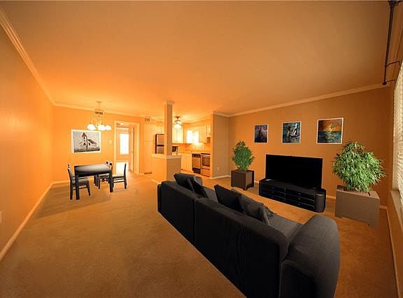 2nd image of 2724 Whitney Pl