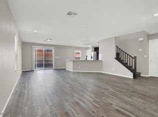 9202 Valley Betica Ave, Las Vegas, NV 89148