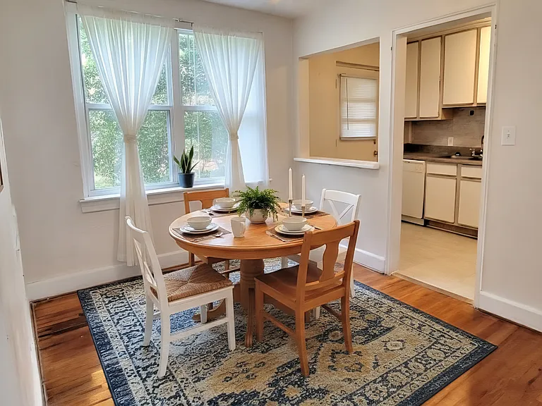 405 E 5th St #C3 — Photo 12