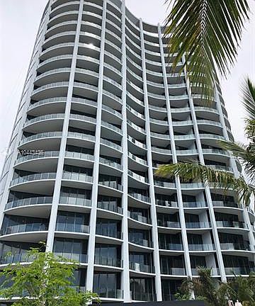 5th image of 2821 S Bayshore Dr Unit 4B