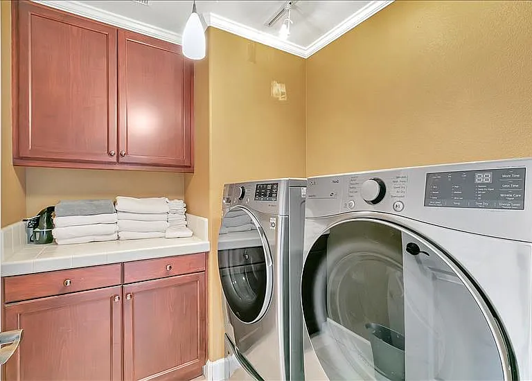 1504 Pear Tree Ln — Photo 21