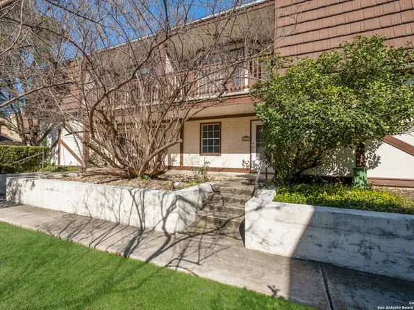 8715 STARCREST DR #45, San Antonio, TX 78217