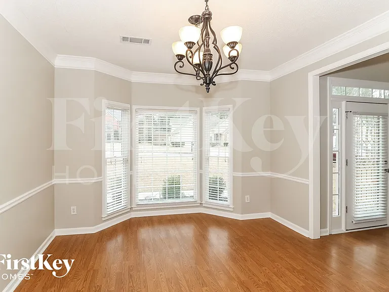 752 Teal Ct — Photo 4