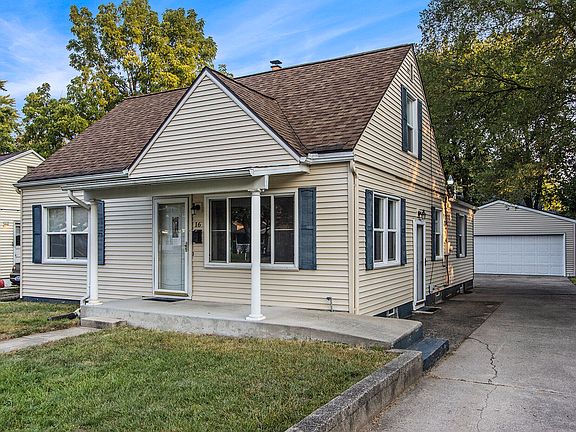 3rd image of 16 Keith Dr