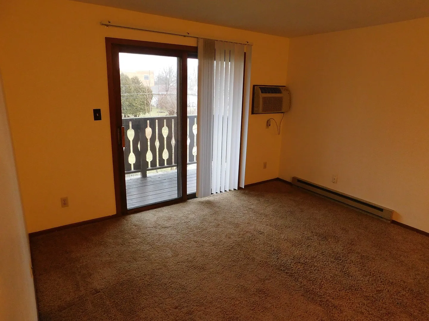 Birchwood Apartments — Photo 2