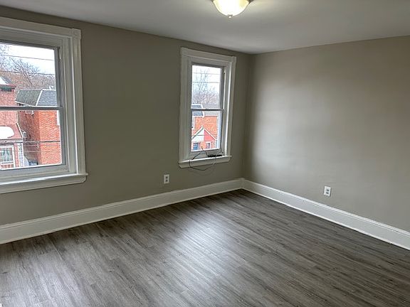 5th image of 6028 N Norwood St