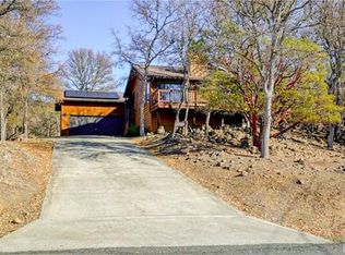 19698 Park Hill Rd, Hidden Valley Lake, CA 95467