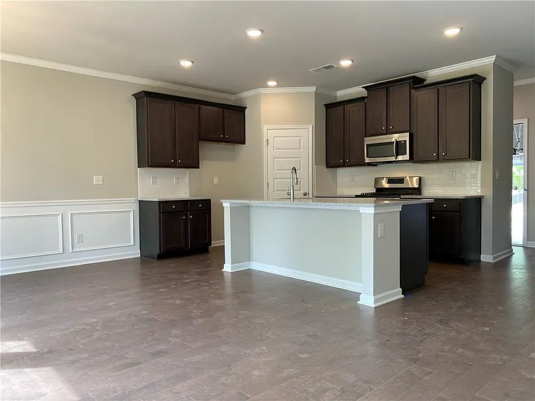 2183 Shetley Creek Dr — Photo 10