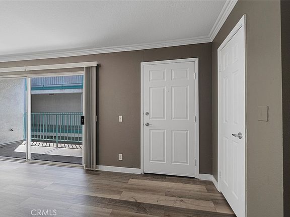 2nd image of 1335 Newport Ave APT 209