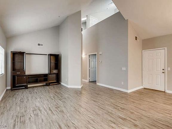 3rd image of 2925 Wigwam Pkwy APT 1522