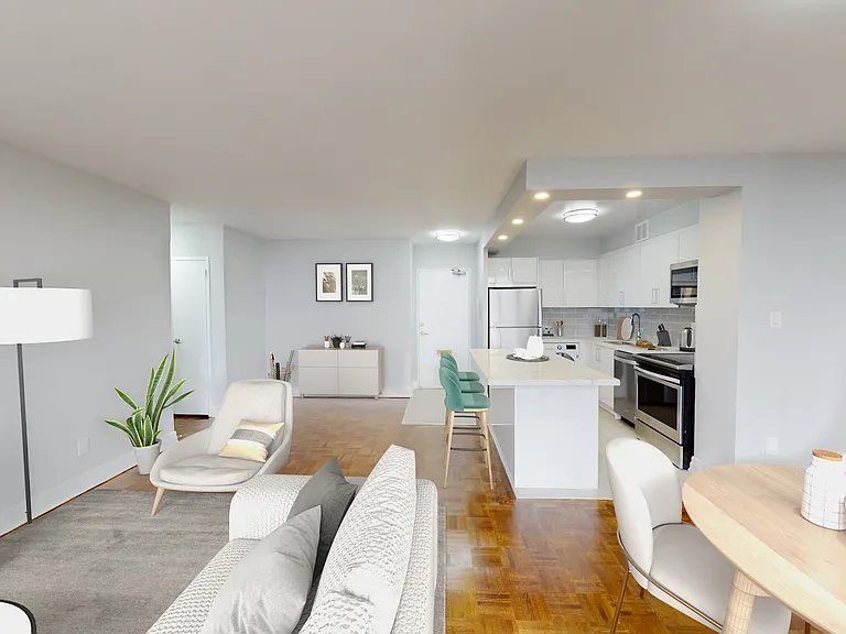 35 High Park Ave — Photo 8