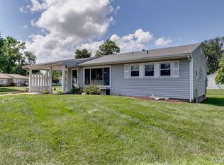 1350 Charbonier Rd, Florissant, MO 63031