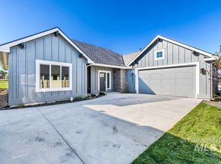 2637 E Copper Point, Saint Meridian, ID 83642