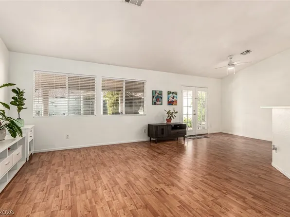 5931 Whalers Drift St, North Las Vegas, NV 89031