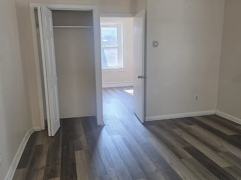 1034 Lehigh St #1 — Photo 4