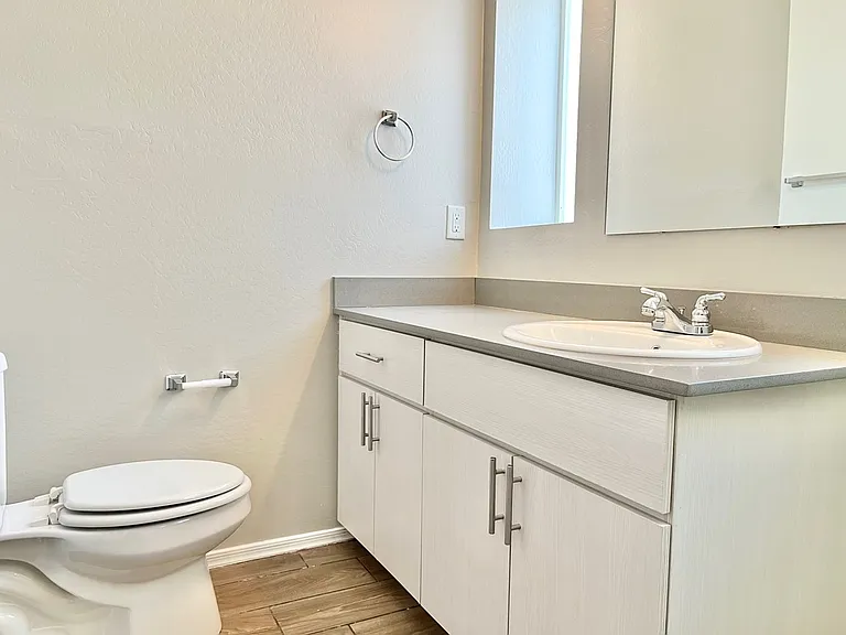 1301 E Thomas Rd #107 — Photo 21