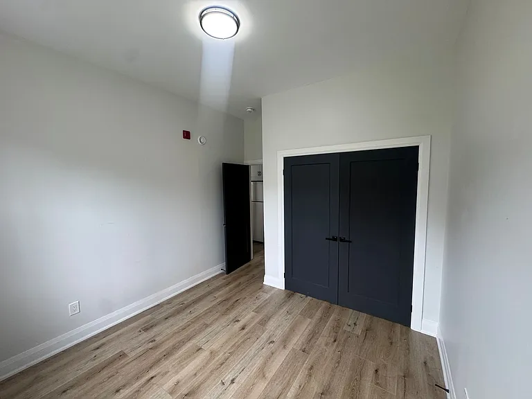 125 Mount Albion Rd #4 — Photo 5