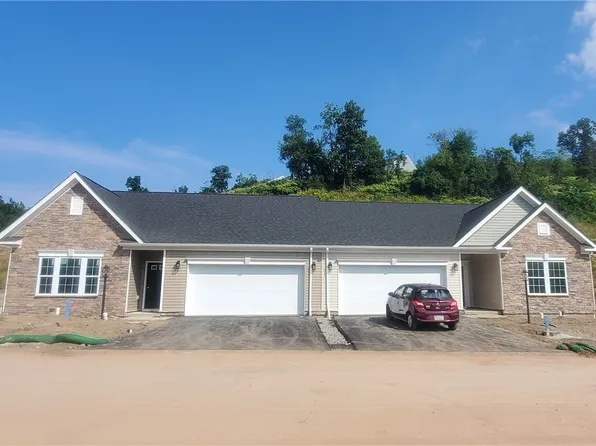 292 Olivia Dr, New Kensington, PA 15147